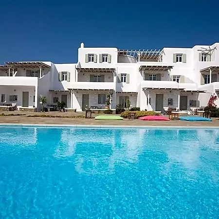 Yakinthos Mykonos Town