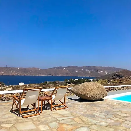 Yakinthos 3*