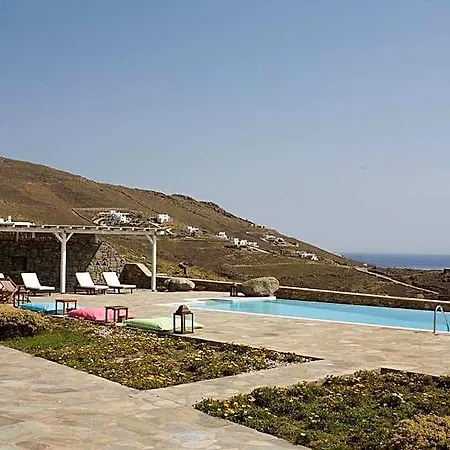 Yakinthos 3* Mykonos Town